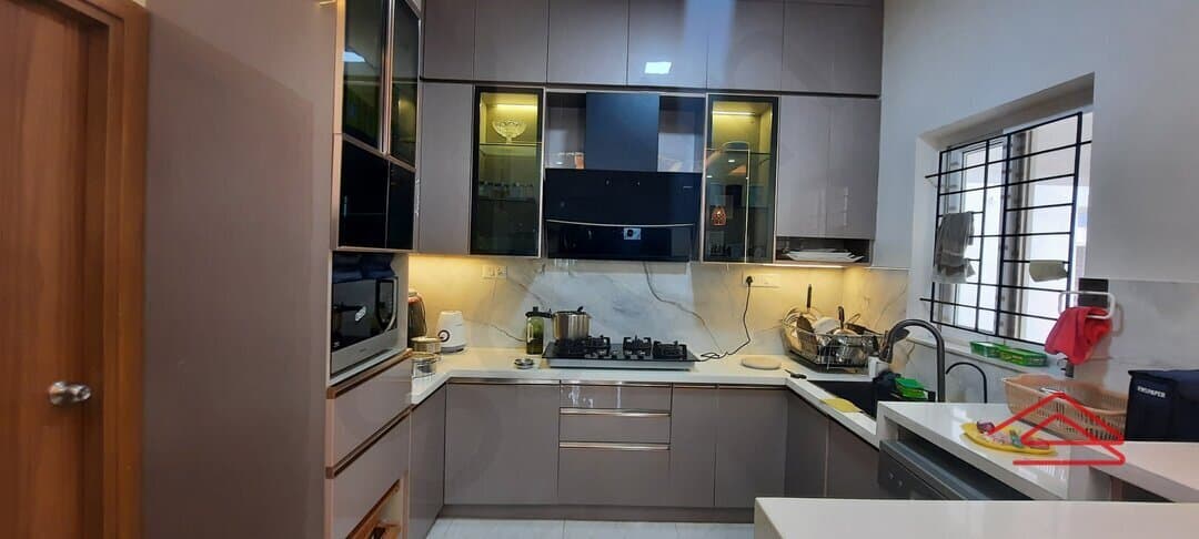 Kitchen 1
