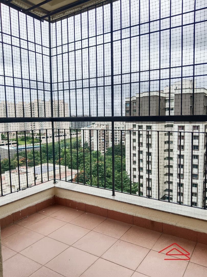 Balcony 2
