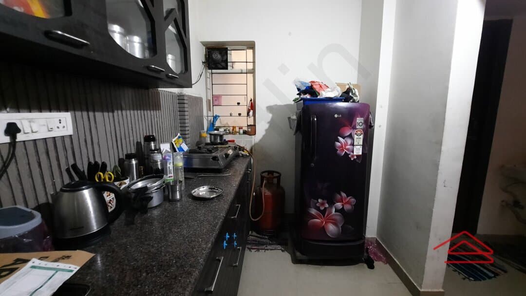Kitchen 1