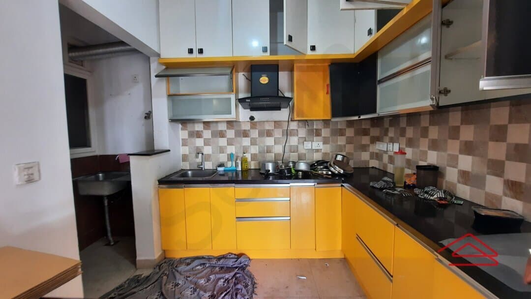 Kitchen 1
