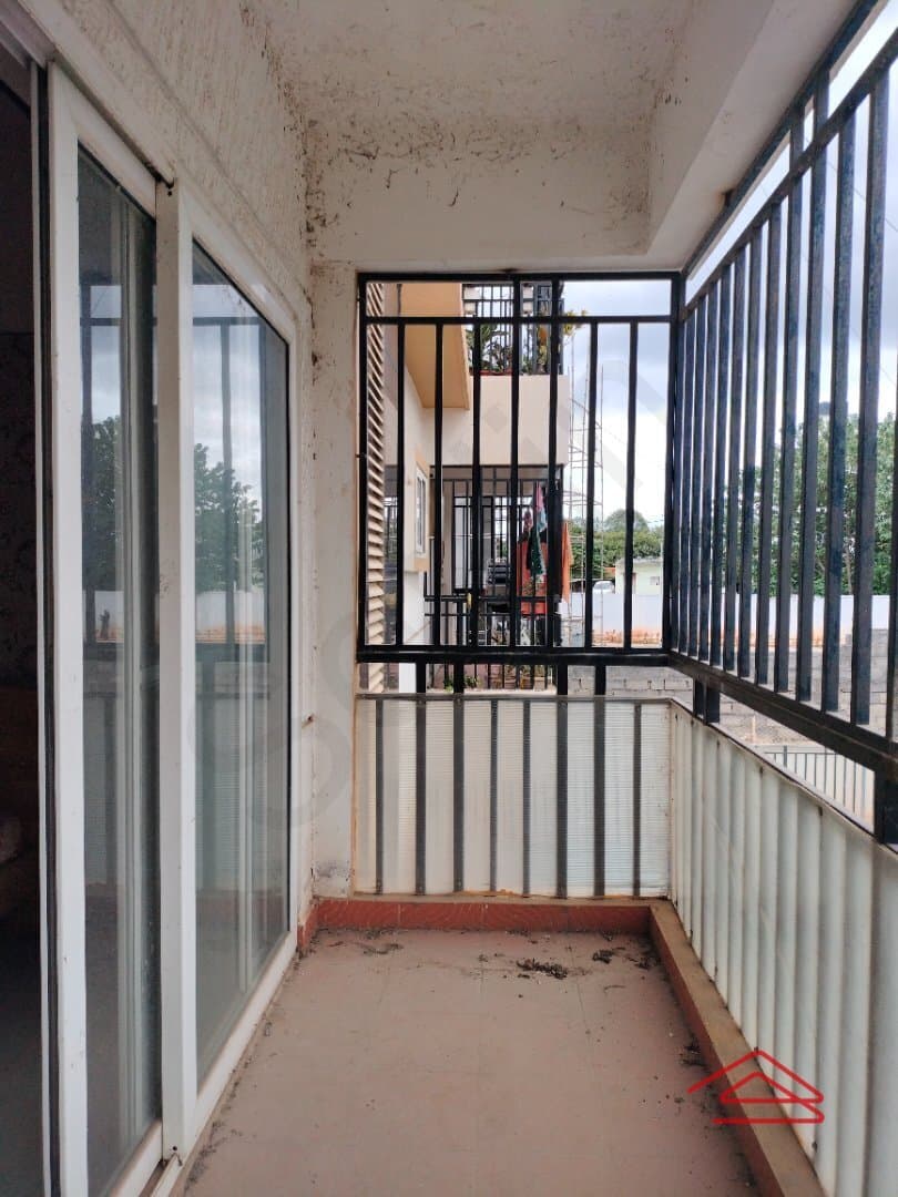 Balcony 2