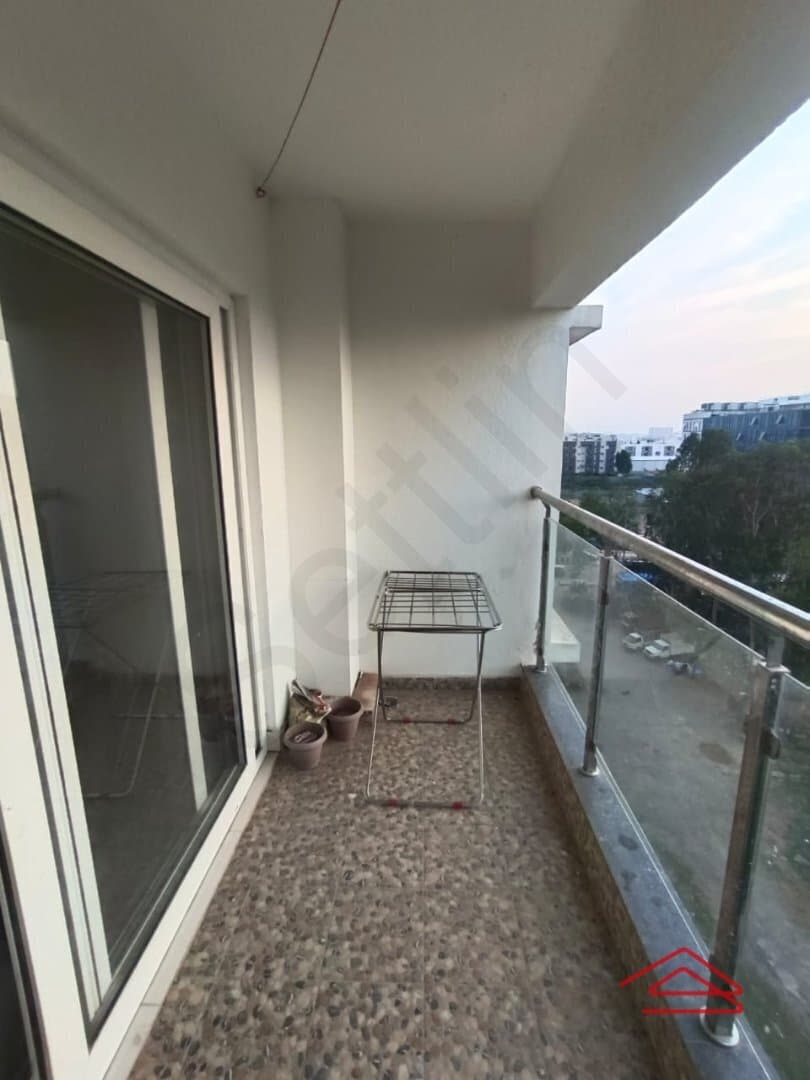 Balcony 1