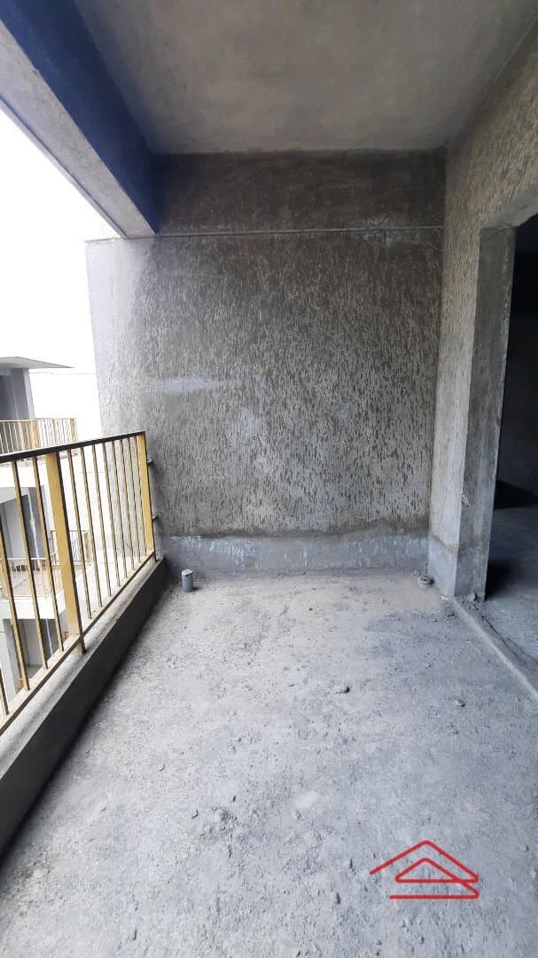 Balcony 3