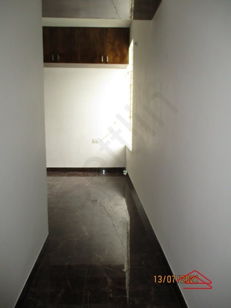 Hall 1