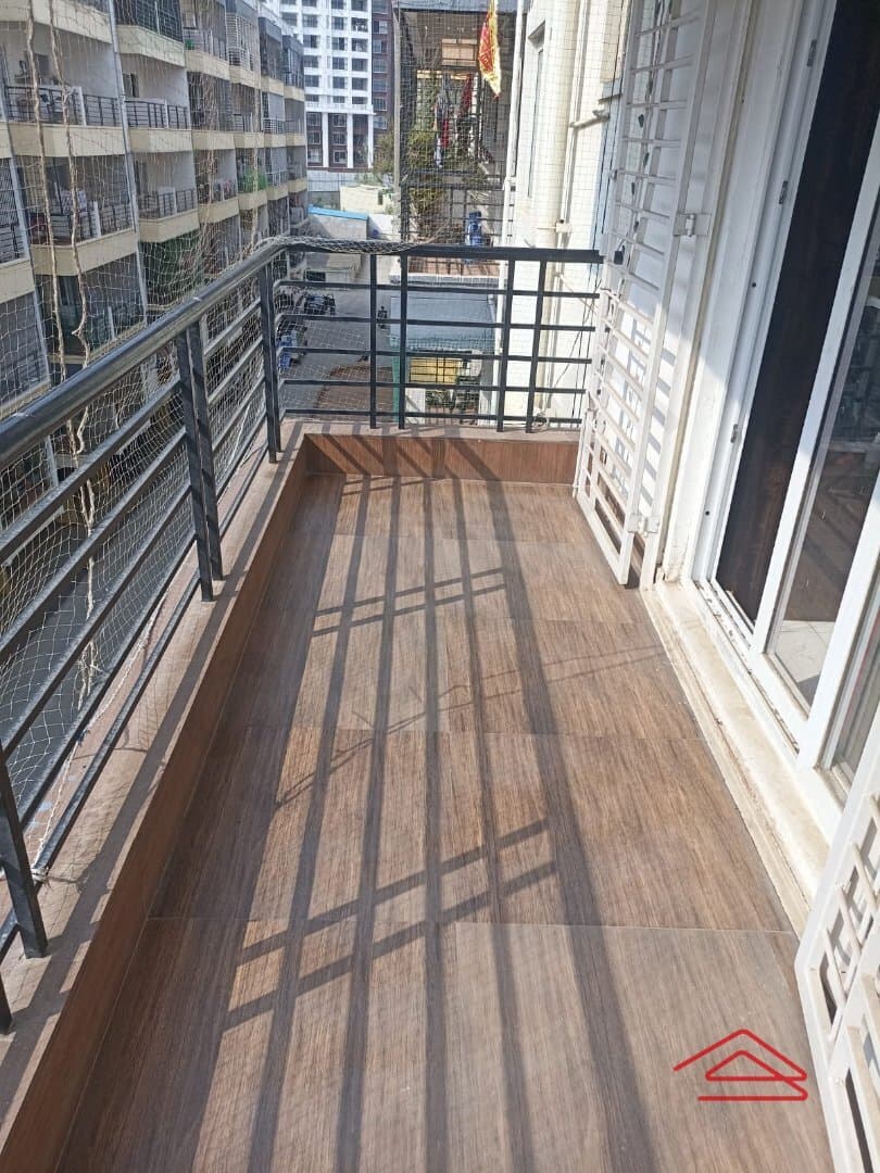 Balcony 2