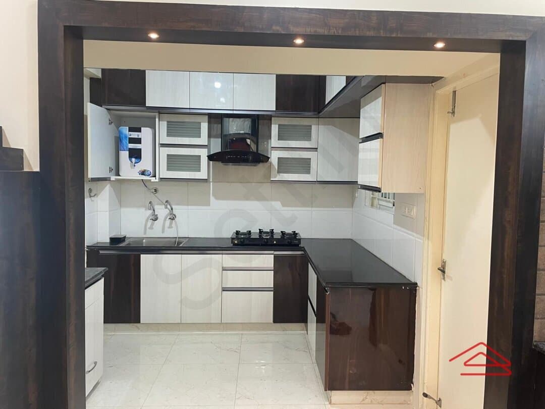 Kitchen 1
