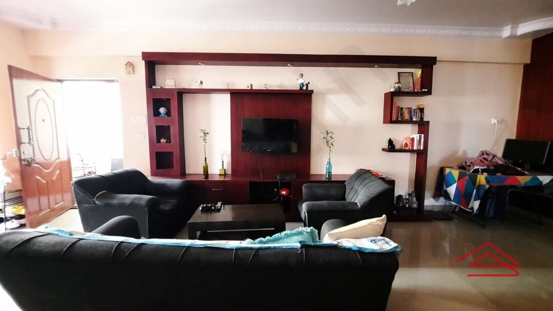 Hall 1