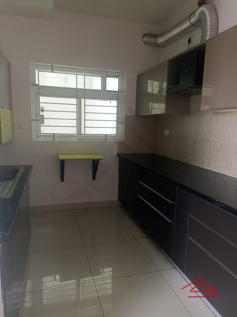 Kitchen 1