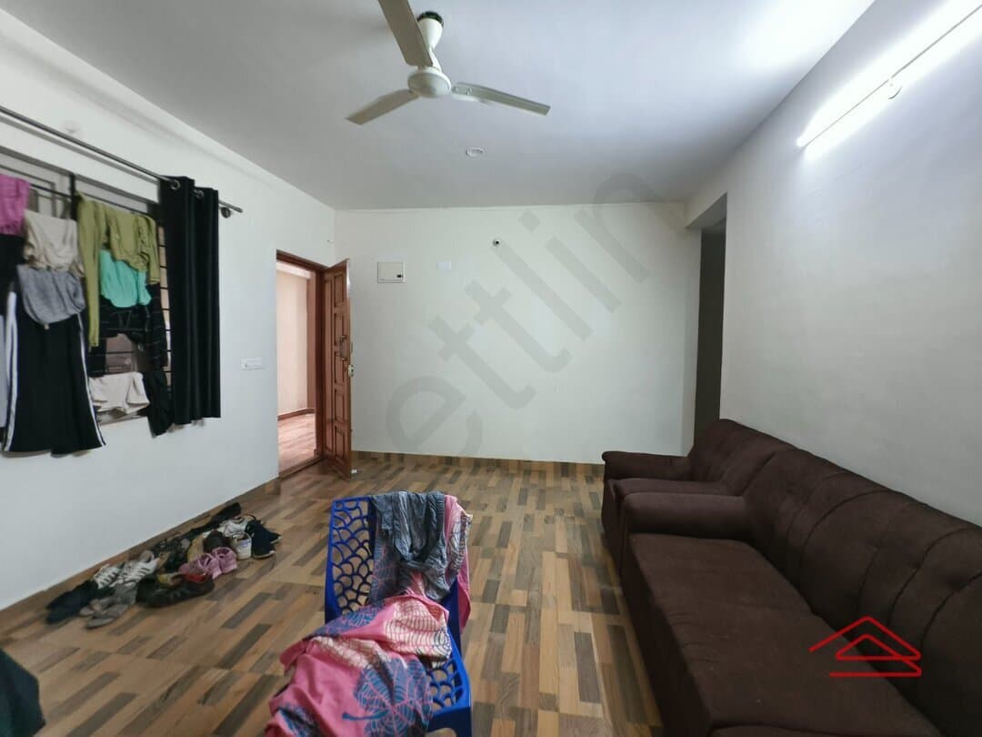 Hall 1