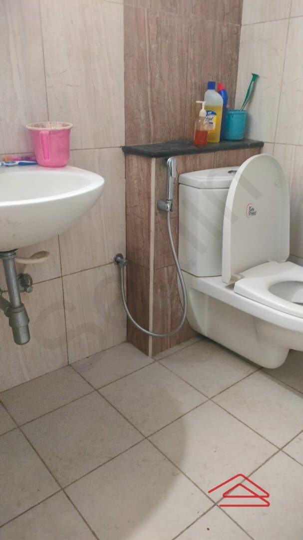Bathroom 2