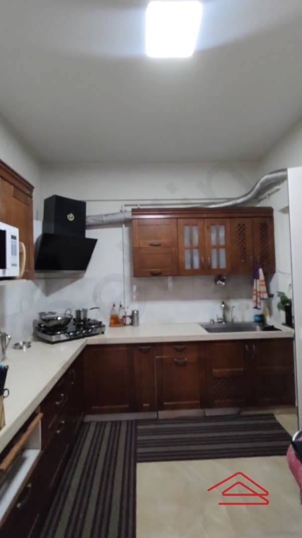 Kitchen 1