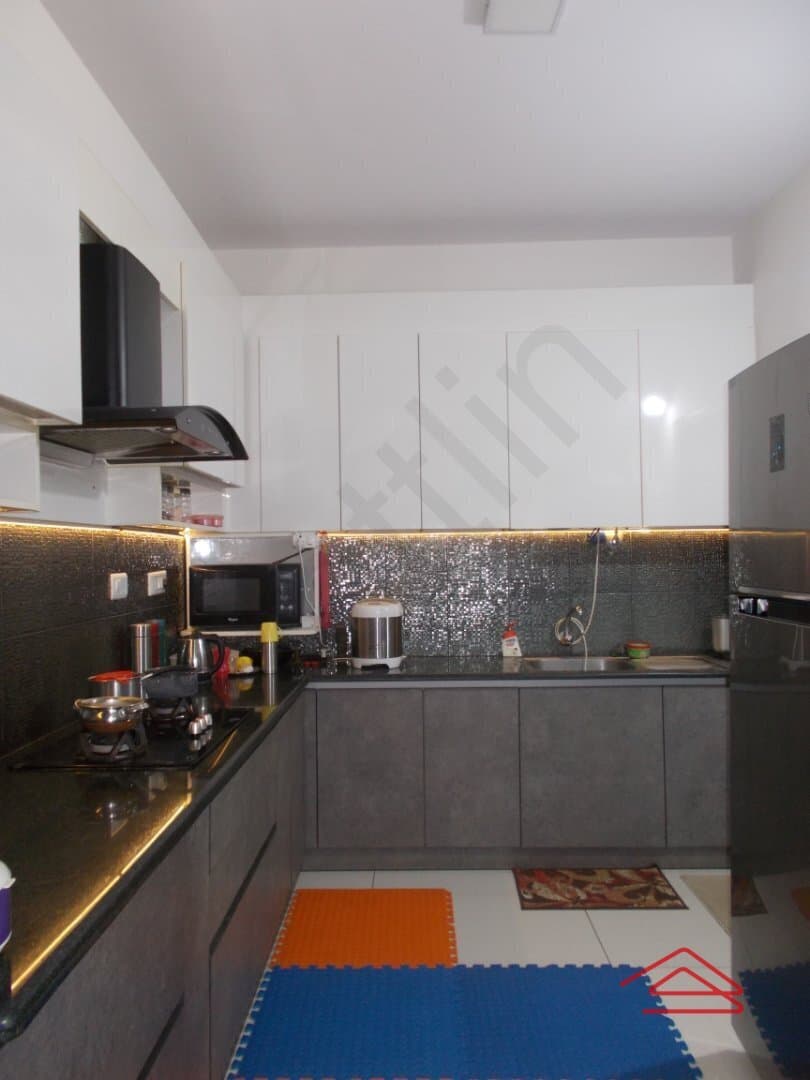 Kitchen 1