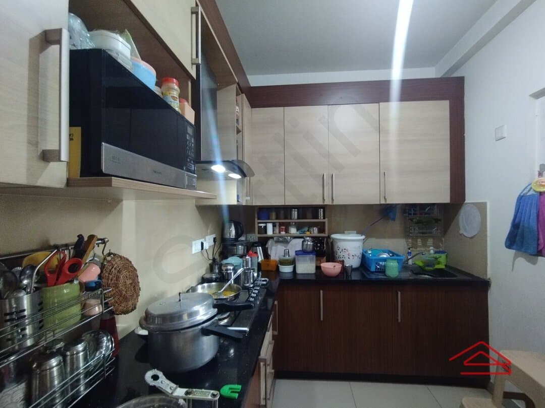 Kitchen 1