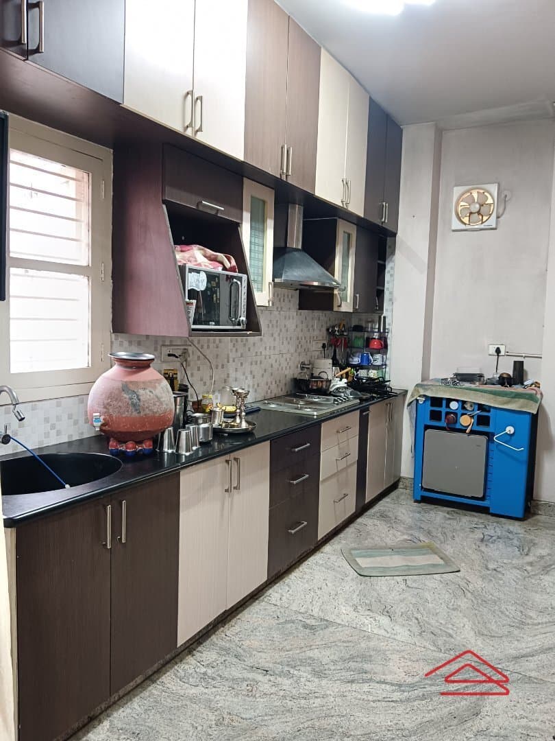 Kitchen 1