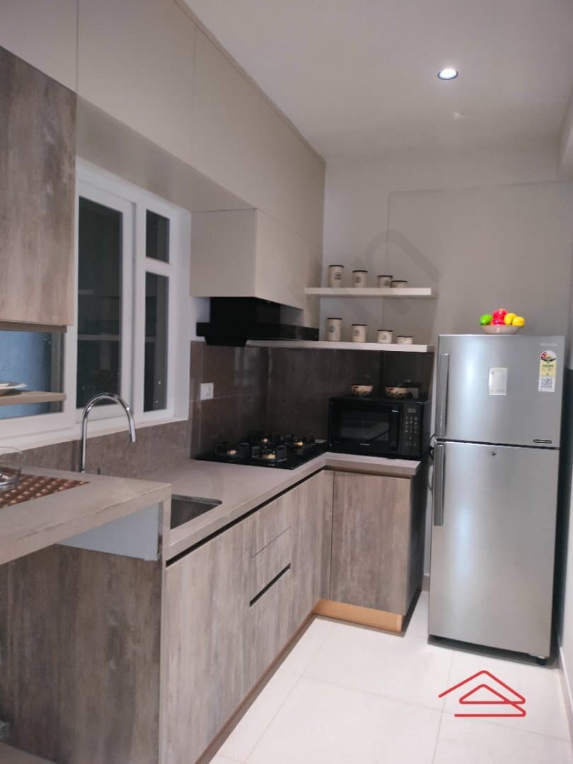 Kitchen 1