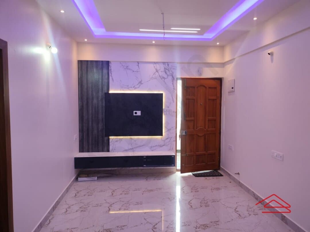 Hall 1