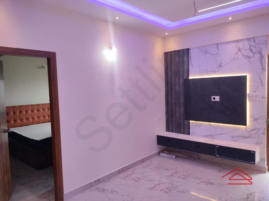 Hall 1