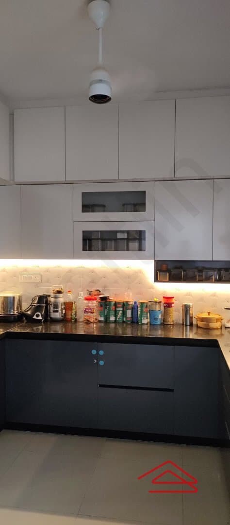 Kitchen 1