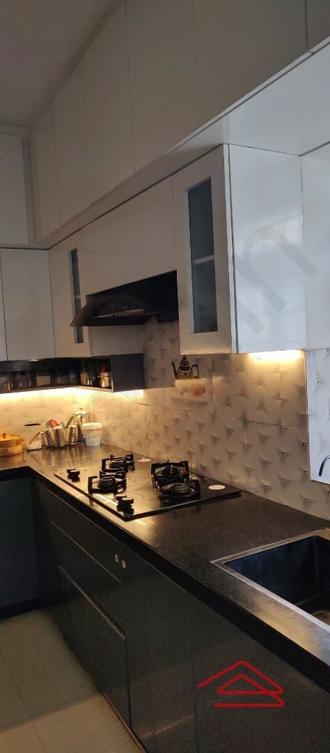 Kitchen 1