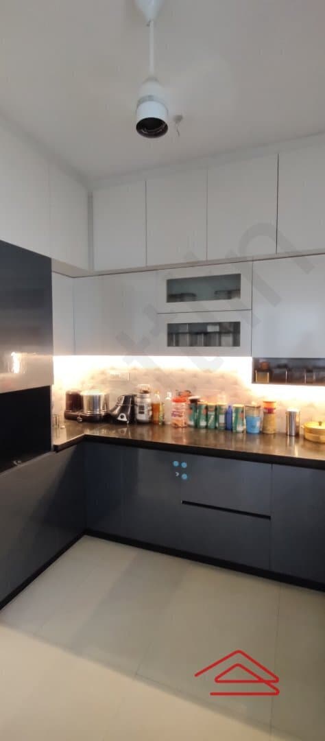 Kitchen 1