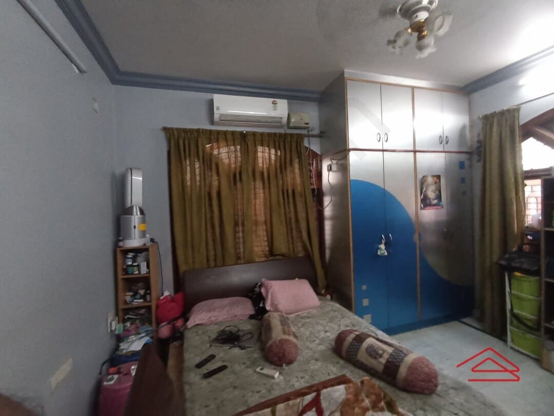 bedrooms 2