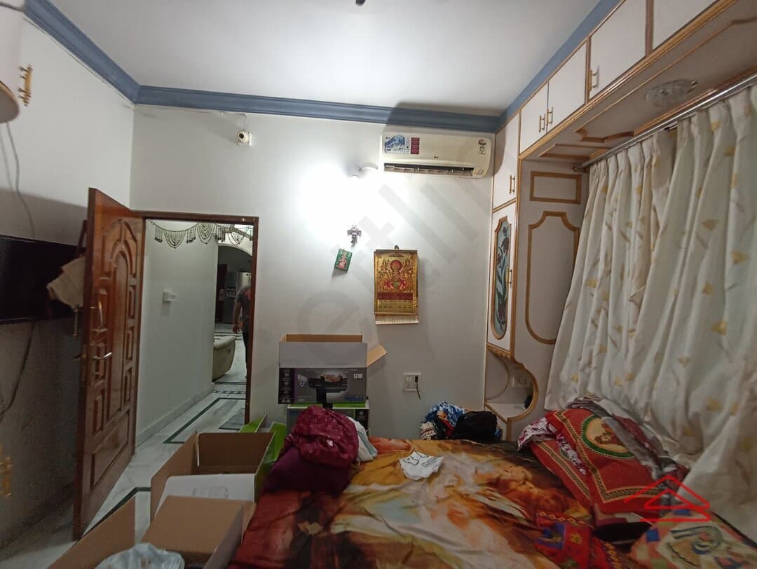 bedrooms 1
