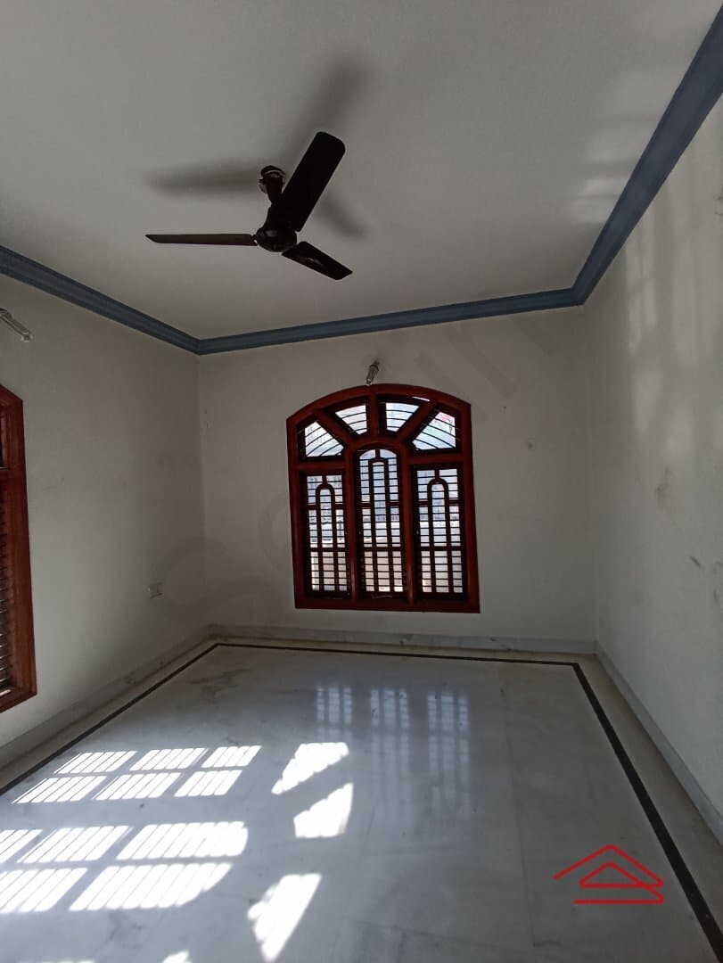 bedrooms 5