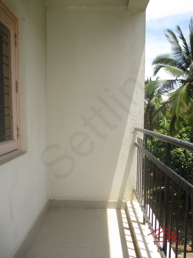 Balcony 2