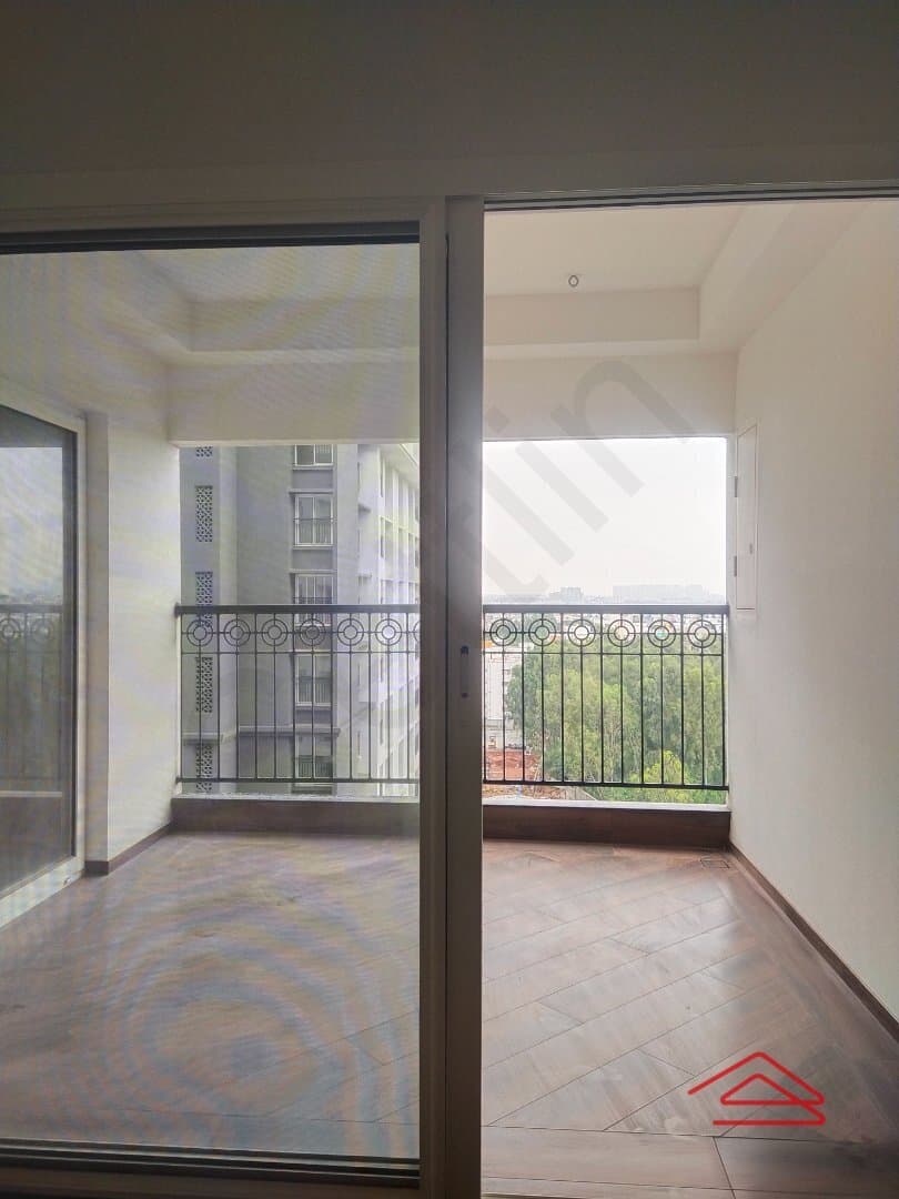 Balcony 1