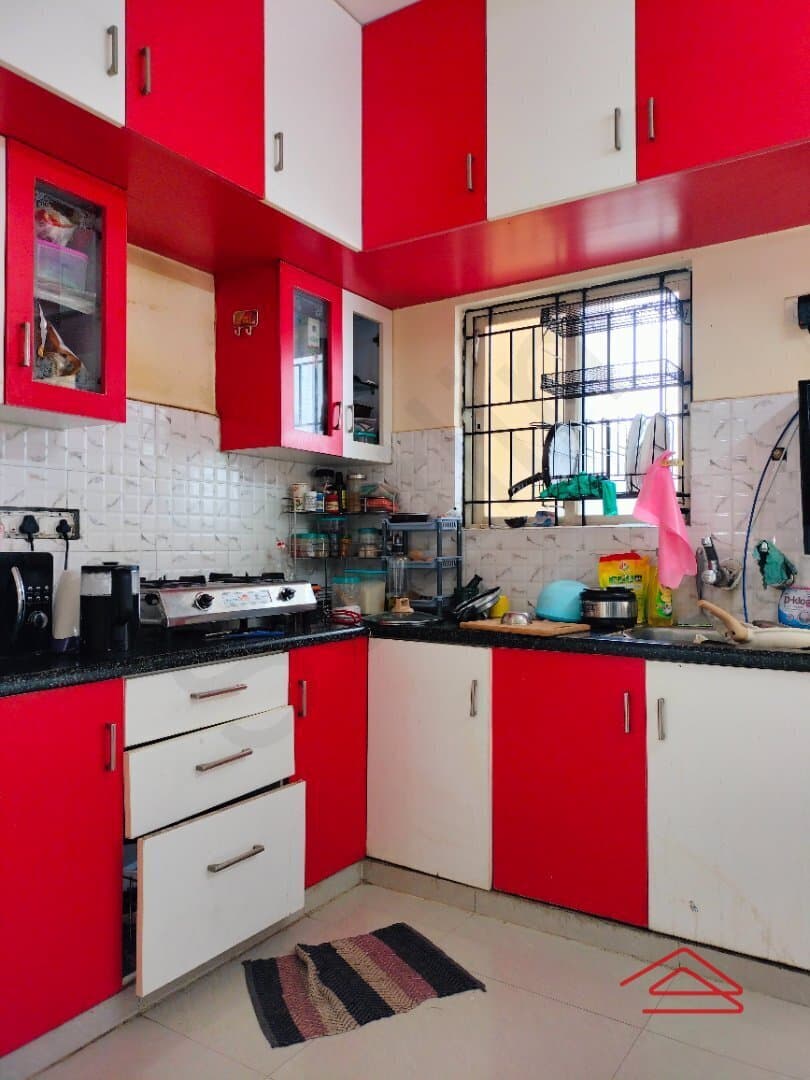 Kitchen 1