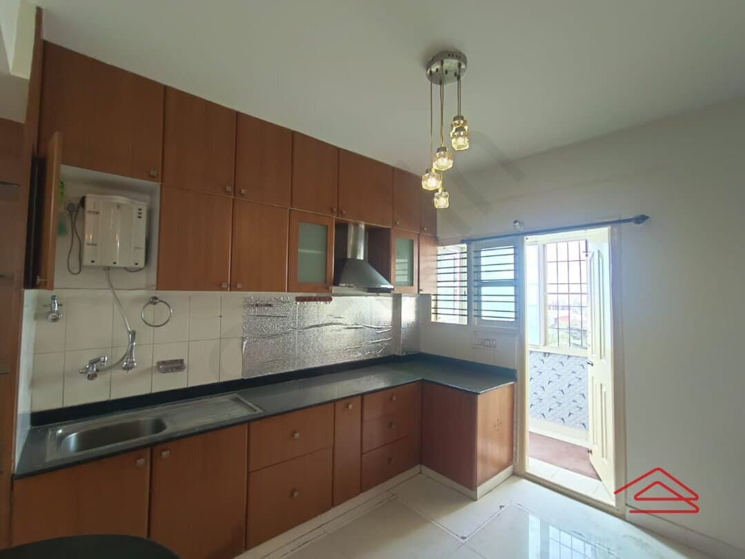 Kitchen 1