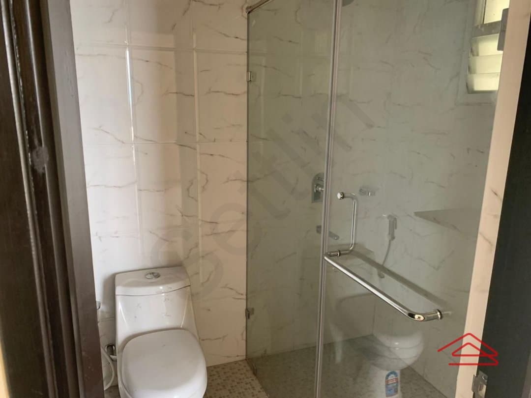 Bathroom 3