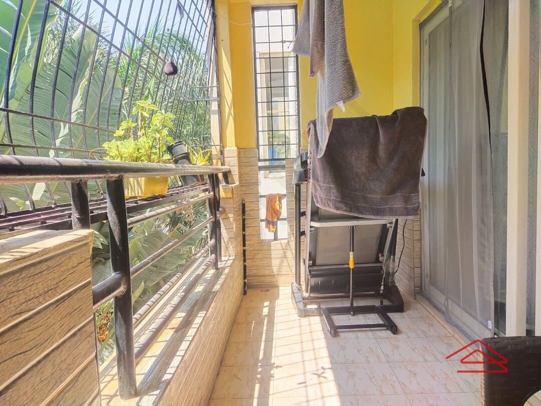Balcony 1