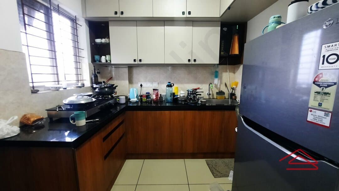 Kitchen 1