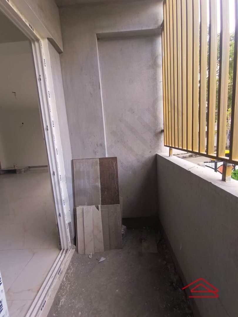 Balcony 1