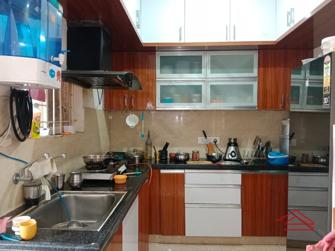 Kitchen 1