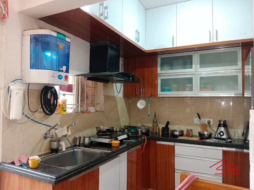 Kitchen 1