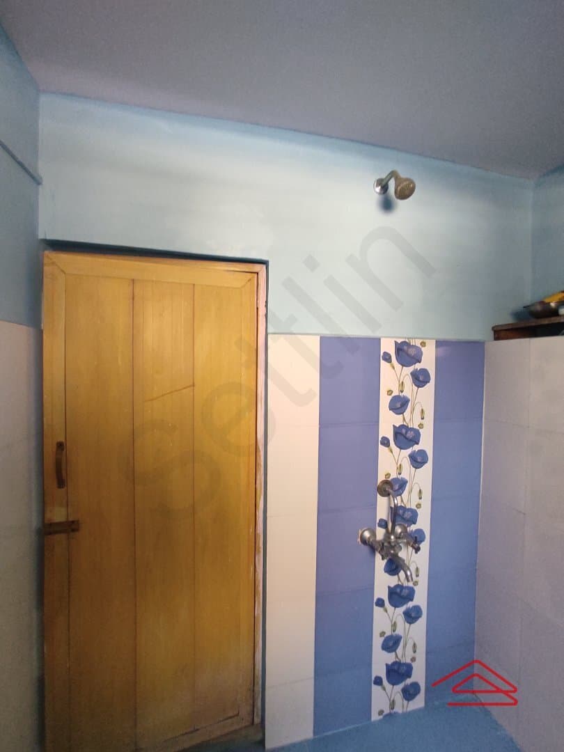 Sub Unit : bathrooms 1