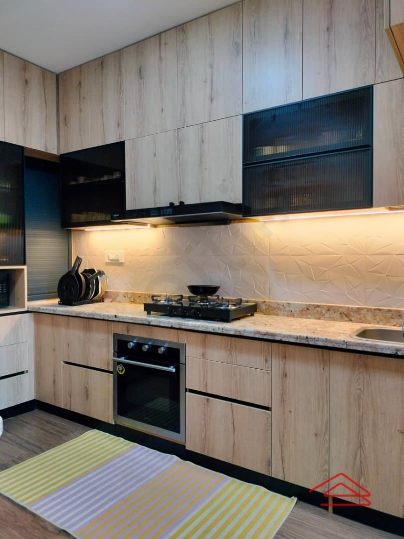 Kitchen 1