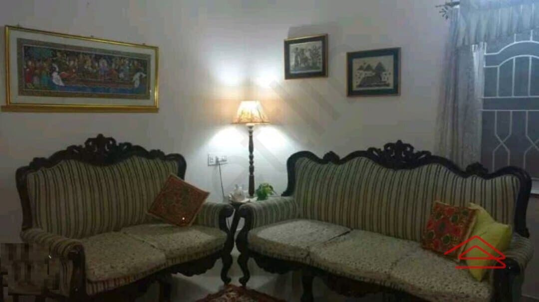 Hall 1