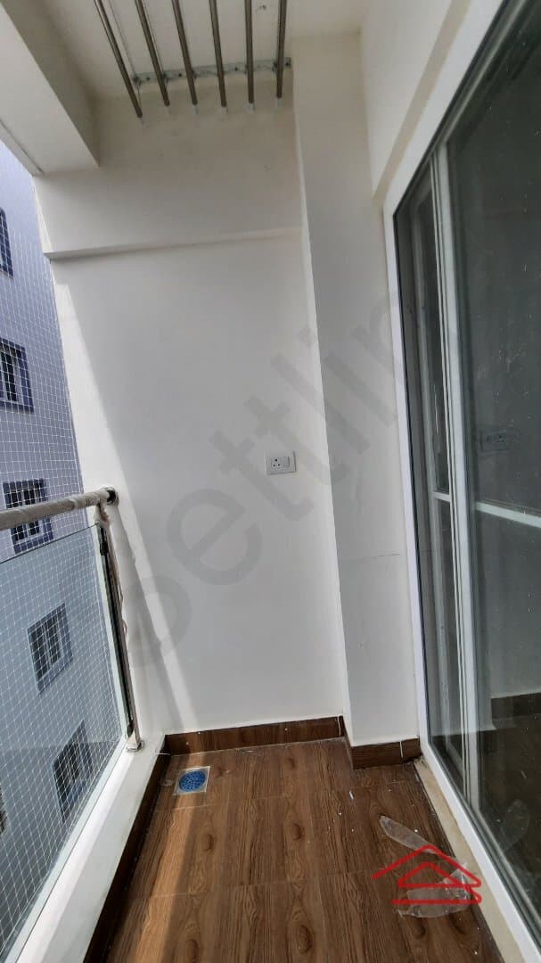 Balcony 2