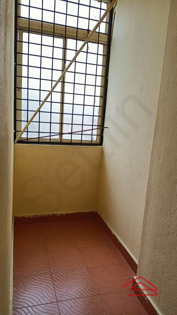 Balcony 1