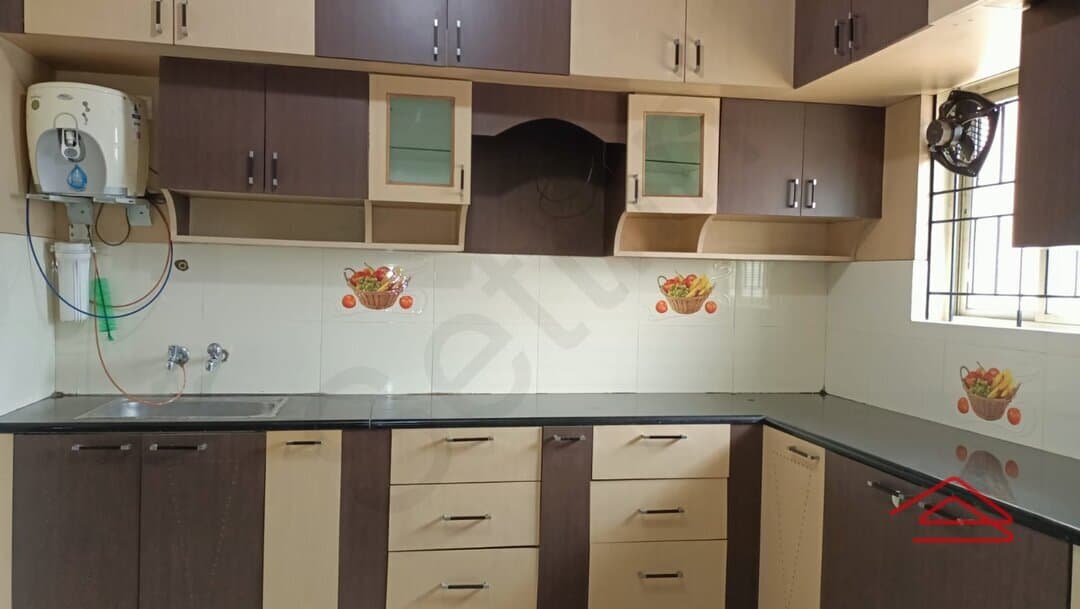 Kitchen 1