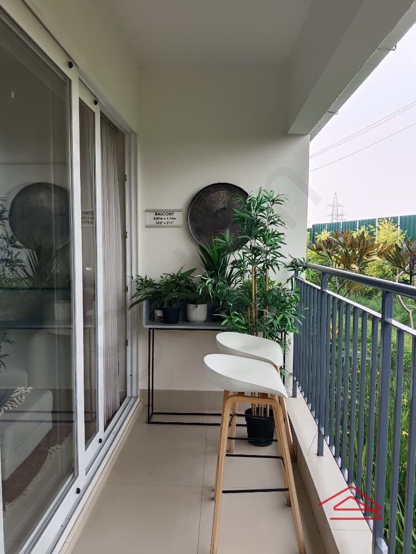 Balcony 1