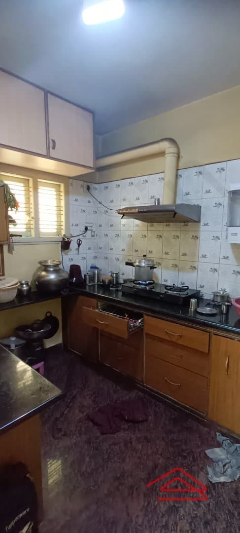 Kitchen 1