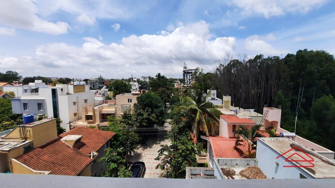 Balcony 2