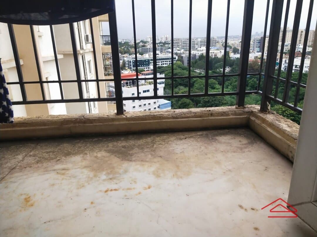 Balcony 1