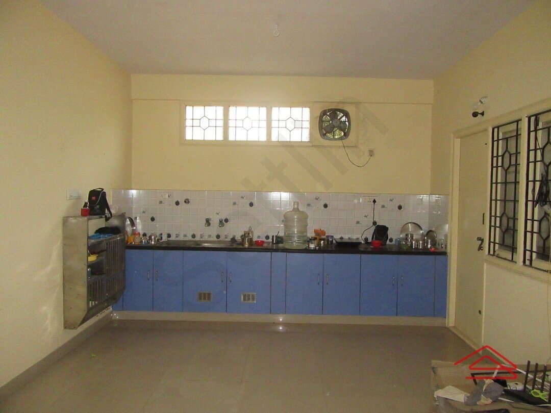 Hall 1