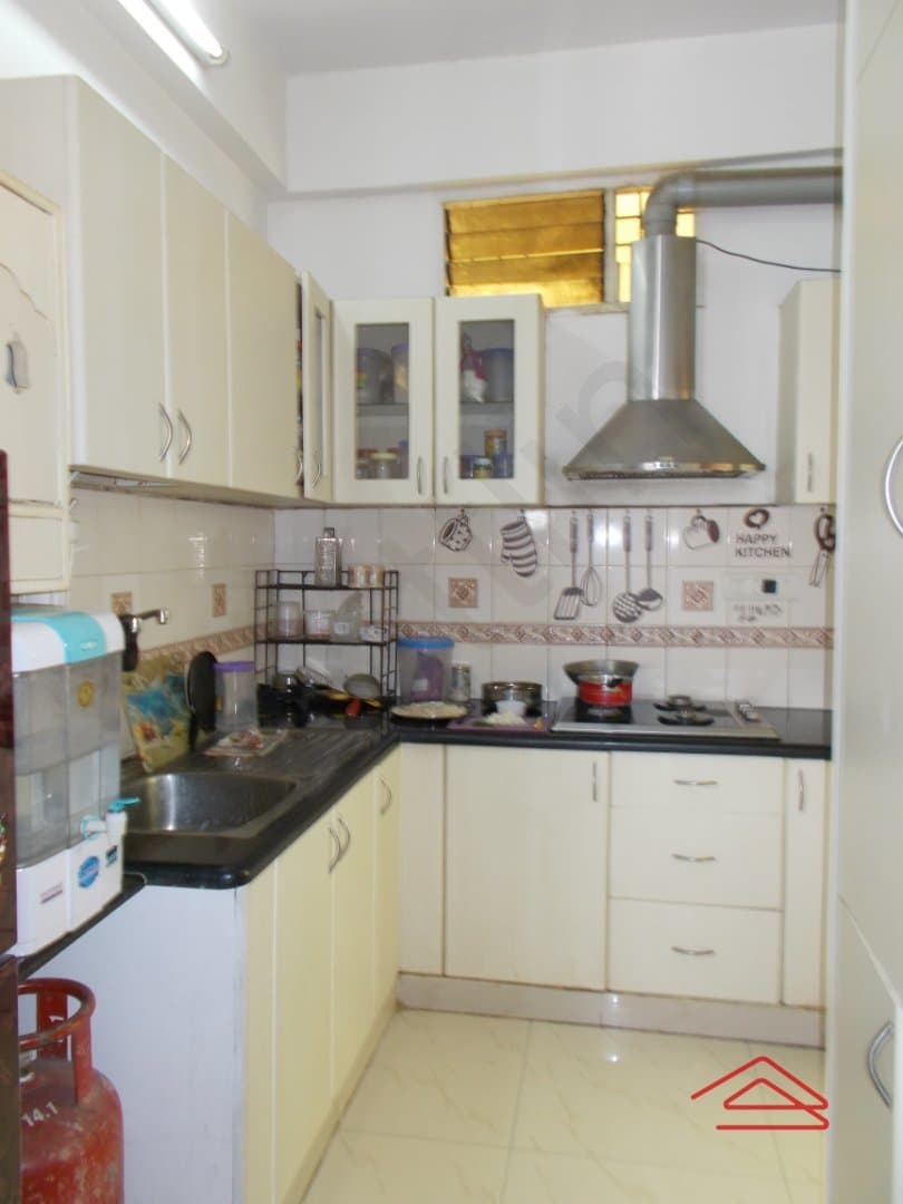 Kitchen 1