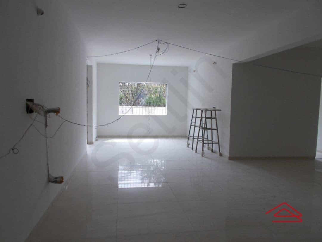 Hall 1